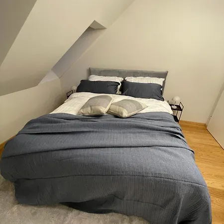 Cozy. Central. Velden Apartament